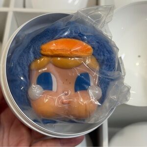 Molly Factory Crying Blob Sad Zoo Day / The Clumsy Penguin